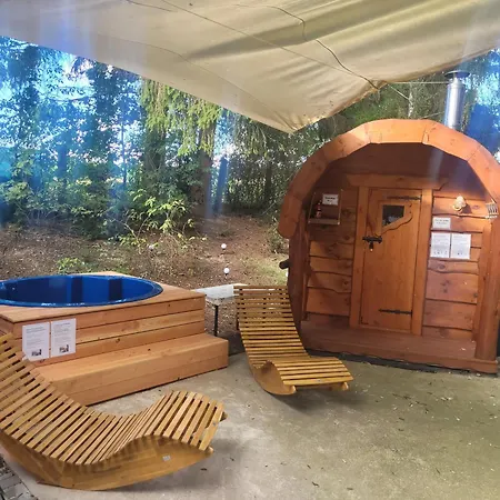 Jaegerhaus アパート